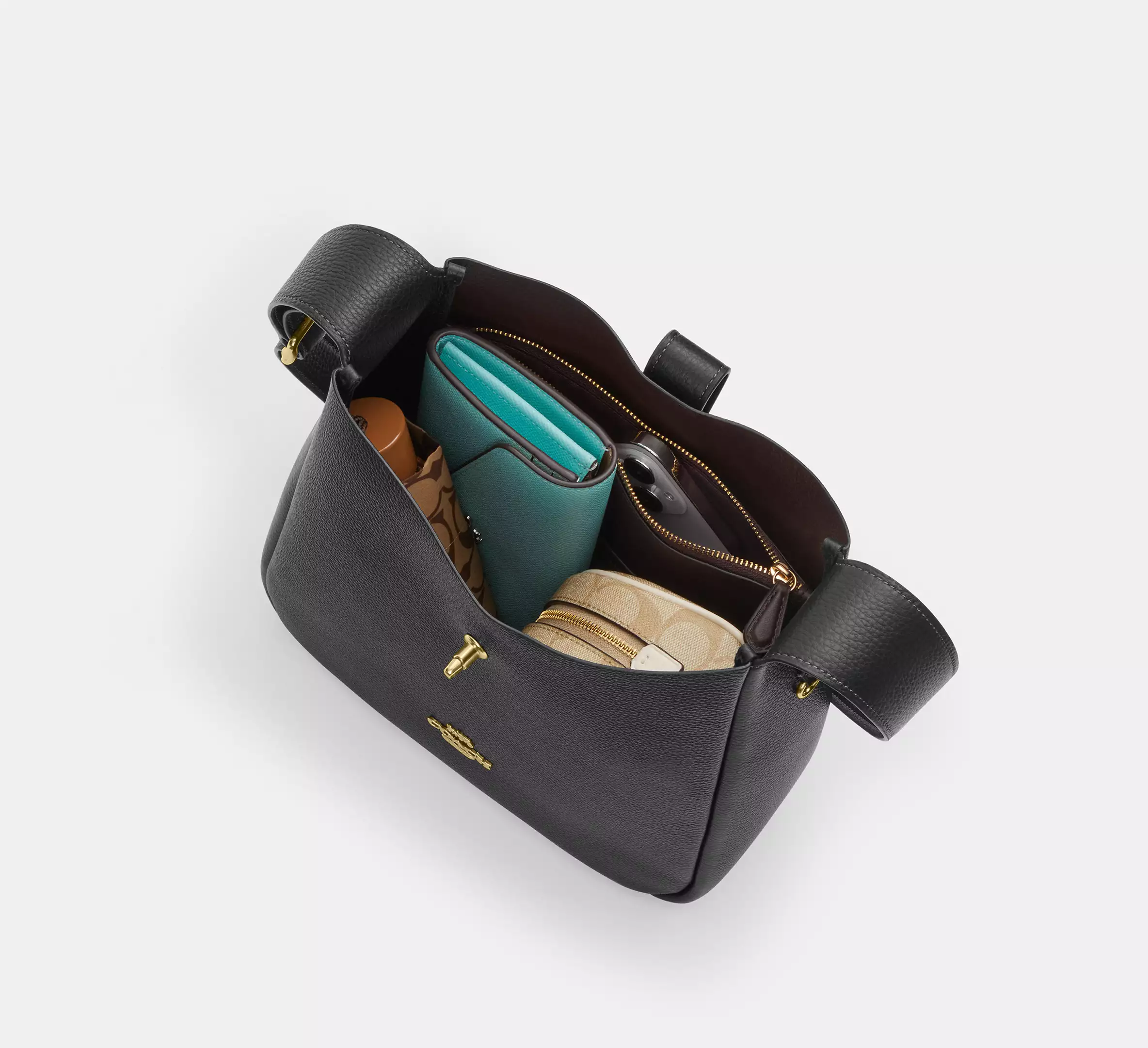 HadleyCrossbodyPropFamily_a6